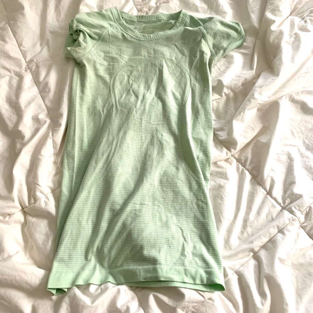 LULULEMON SWIFTLY TECH
